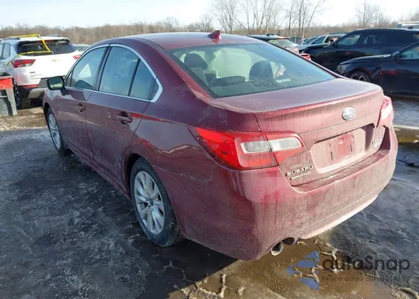 2017 Subaru Legacy 2.5I Premium z USA, uszkodzony, nr VIN 4S3BNAC65H3038172